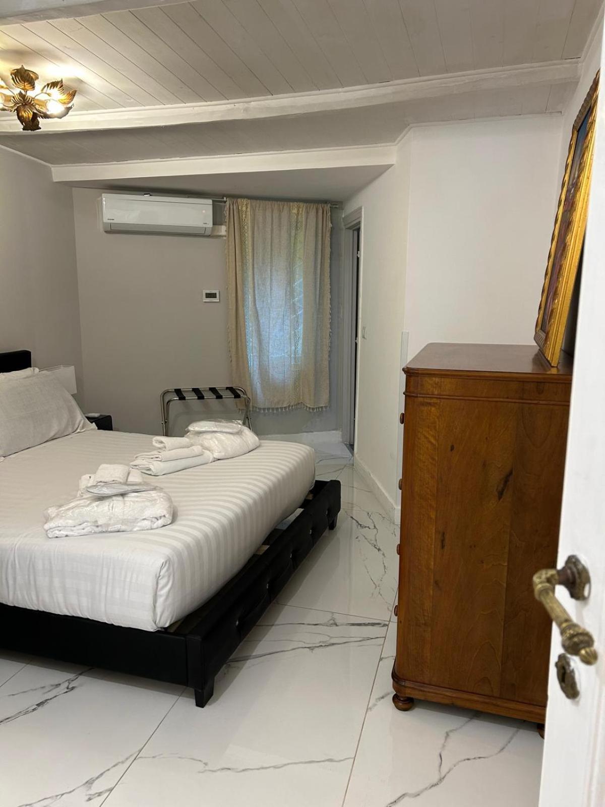 Crispi 30 Stylish Apartment Rome Extérieur photo